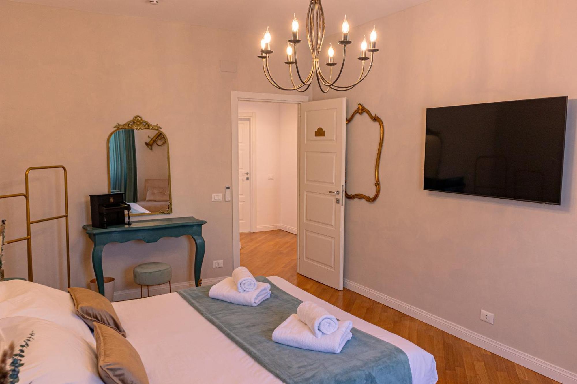 The Aristocats Apartment Рим Екстериор снимка